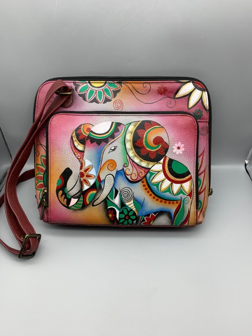 NEW Anuschka Slim Medium Crossbody Purse "Retro Elephant" Leather Hand-Painted